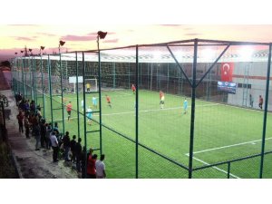 İnönü’de Halı Saha Turnuvaları tüm heyecanıyla devam ediyor