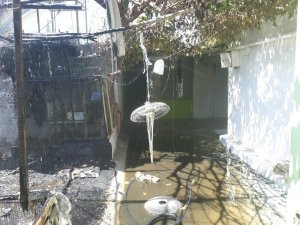 Mutfak tüpü bomba gibi patladı