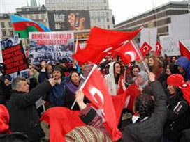 İsveç'te 'soykırım' protestosu