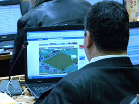 Meclis'te Farmville oynarken yakalandı