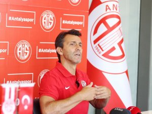 Bülent Korkmaz: "Santrfor arayışlarımız sürüyor"