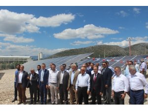 Bucak OSB güneş enerjisi panelleri hizmete girdi