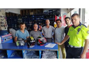 Motosiklet aksesuarı satan işyerleri denetlendi