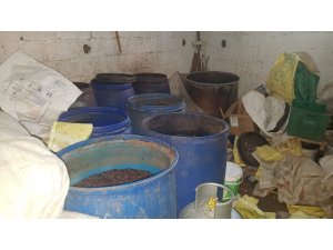 Adana’da bin 370 litre kaçak içki ele geçirildi