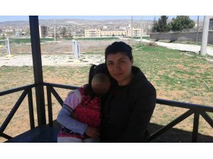 Ünlü isimler, çocuğunun yanında eski eşi tarafından öldüren babaya tepki gösterdi