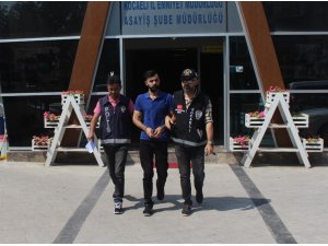 Otobüste yolculuk yapan kadını telefonla taciz eden muavin tutuklandı