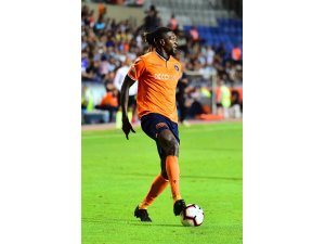 Kayserispor, Emmanuel Adebayor ile prensipte anlaştı