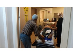 Siirt’te kayalıktan düşen kardeşler yaralandı