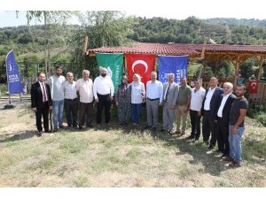 Çiftçinin alın teri dövize dönüşüyor