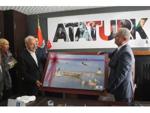 Kılıçdaroğlu Manyas’ta vatandaşlara seslendi