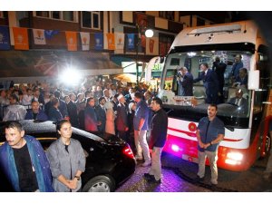 Cumhurbaşkanı Erdoğan babaocağı Güneysu’da hemşehrilerine hitap etti