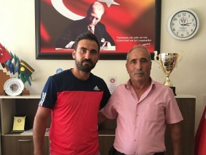 Salihli Emirspor yeni hocasını buldu