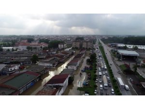 Samsun-Ordu yolunda trafik kitlendi