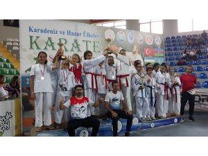 Uluslararası Karadeniz Hazar Ülkeleri Karate Şampiyonası tamamlandı