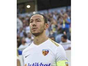Kayserispor’da ilk gol Umut Bulut’tan