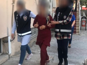 Çalışmaları engelleyip, kadın polisin kolunu ısırdı