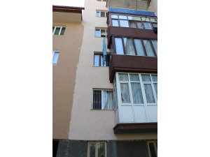 Hükümlüden çarşaflı firar