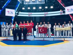 Türkiye Karışık Taekwondo Milli Takımı’ndan bronz madalya