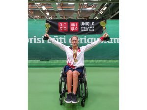 Ebru Bulgurcu çiftlerde şampiyon, teklerde ikinci oldu