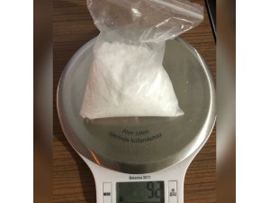 Benzin kapağı içerisinde 92 gram metamfetamin çıktı