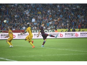 Süper Lig: Trabzonspor: 0 - Yeni Malatyaspor: 0 (İlk yarı)