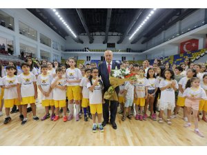 Yenimahalle'de 950 çocuğa başarı sertifikası