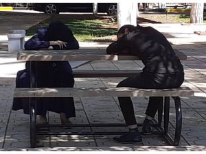 Devrilen motosikletteki çocuk öldü