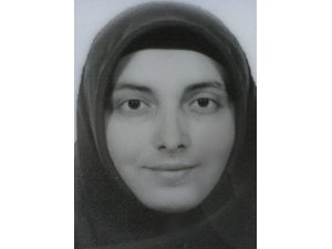 Devrilen traktördeki genç kız hayatını kaybetti