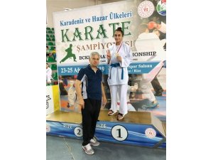 Uygur, Karadeniz ve Hazar Ülkeleri Uluslararası Karate Şampiyonasında birinci oldu