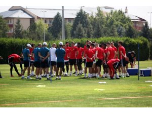 Hikmet Karaman: "Zamana ihtiyacımız var"