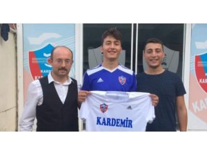 Genç file bekçisi Kardemir Karabükspor’da