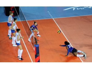 2019 Kadınlar Voleybol Avrupa Şampiyonası A Grubu: Sırbistan: 3 - Fransa: 1