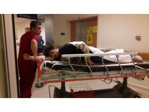 Kesim makinesi işçiyi sırtından yaraladı