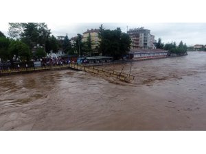 Terme’deki sel dehşetinden yeni görüntüler