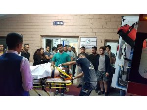 10 kişinin yaralandığı kaza anı güvenlik kameralarına yansıdı