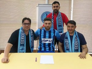 Belediye Kütahyaspor tecrübeli santrafor Serdar Kılıç’ı transfer etti