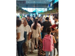 Kahramanmaraşlılar yöresel pazarı sevdi