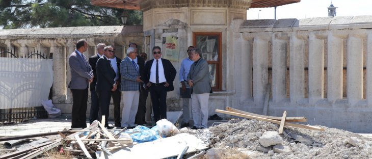 Vali Toprak, Gülbahçe'deki çalışmaları inceledi