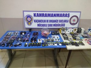 Kahramanmaraş’ta 450 bin liralık kaçak malzeme ele geçirildi