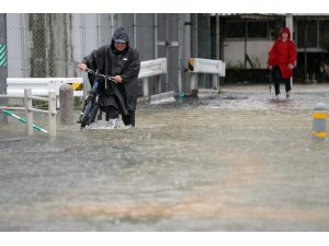 Japonya’da sel felaketi: 1 ölü, 2 yaralı