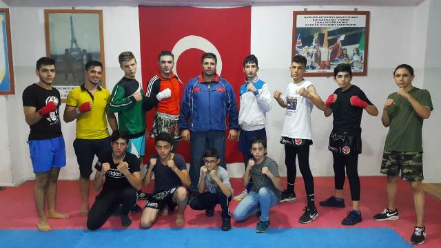 İllerarası Boks şampiyonası Konya’da
