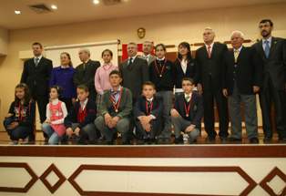 Yeşilay'dan öğrencilere ödül