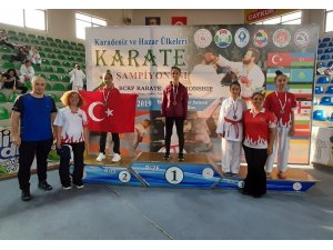 Kayserili Karateci Zişan Gürsoy, gümüş madalya ile döndü