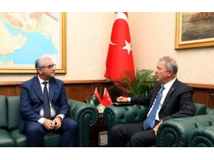 Bakan Akar, Libya İçişleri Bakanı Bashaagha ile bir araya geldi