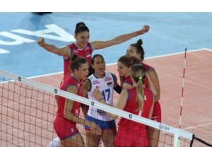 Sırbistan 4’te 4 yaptı