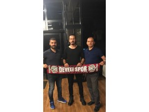 Develispor transferlere devam ediyor