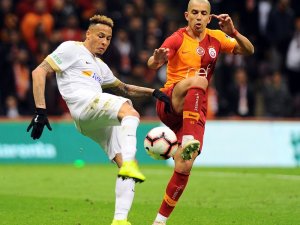Galatasaray’ın Devler Ligi kadrosu belli oldu