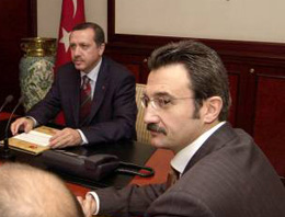 AK Parti'de sürpriz operasyon