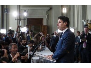İtalya Cumhurbaşkanı hükümeti kurma görevini Conte’ye verdi