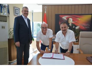 Cinoğlu Karacabey Belediyespor yönetimine katıldı